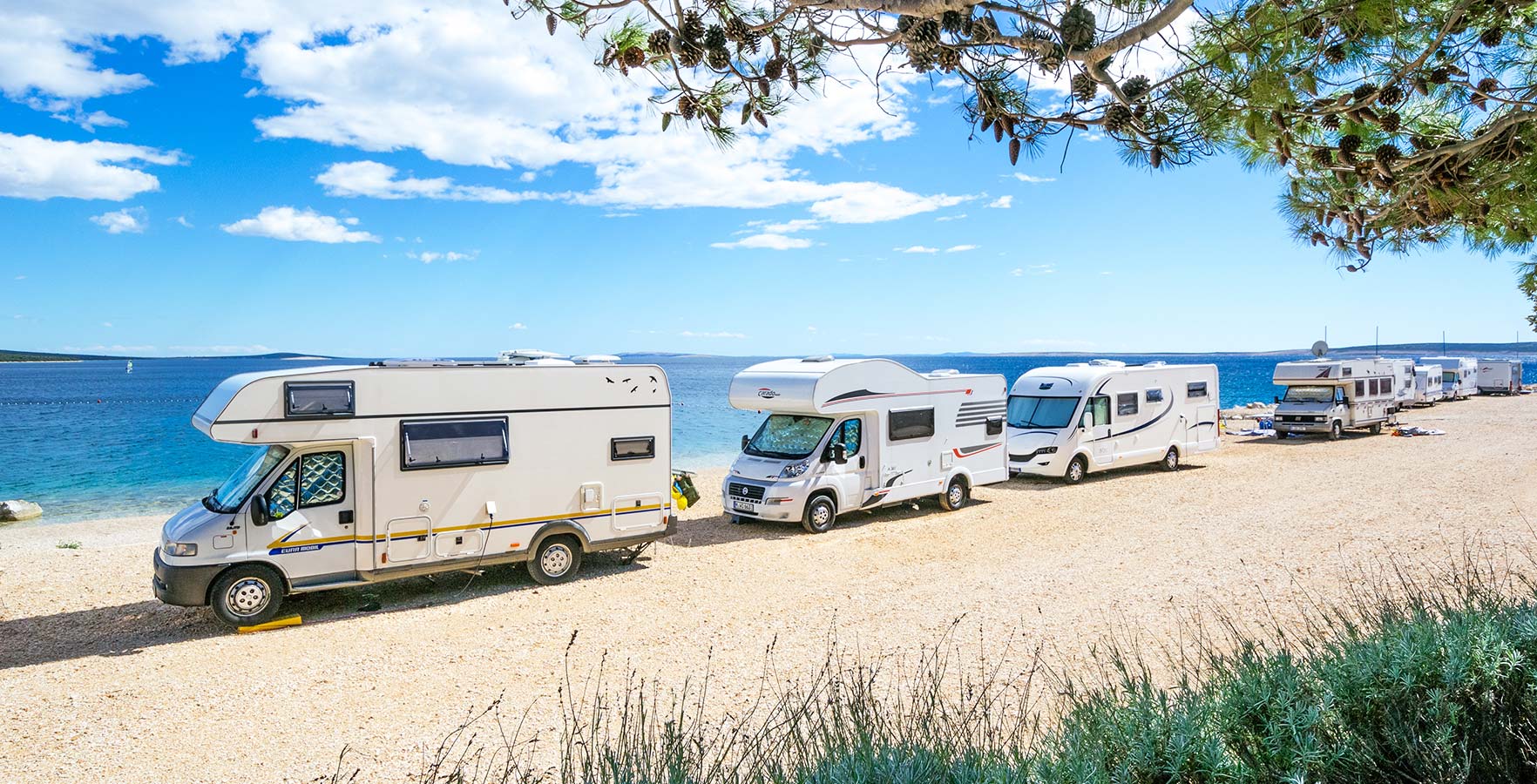 Inchirieri auto camper rulota
